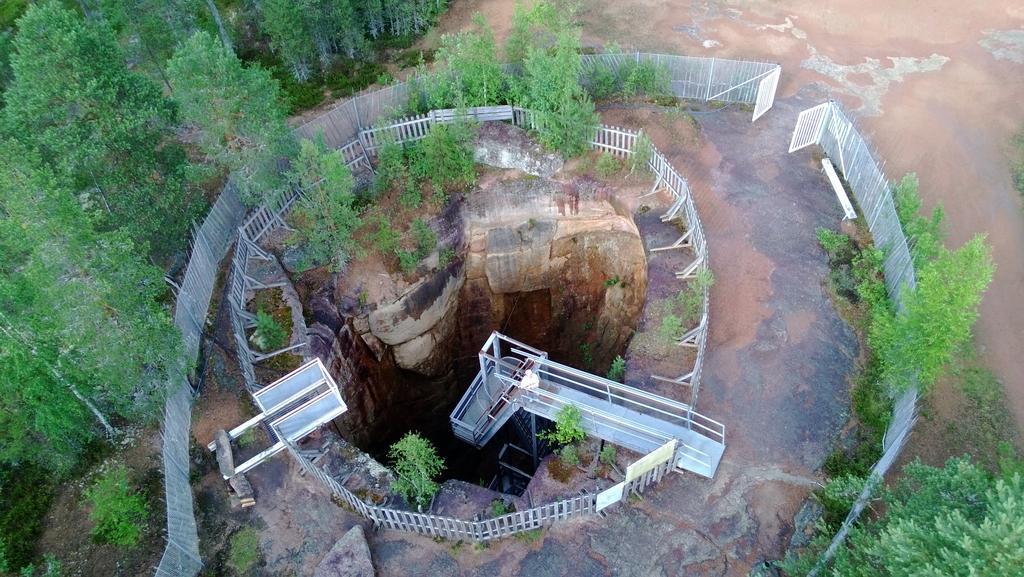 Kalliomajat Ylivalli ภายนอก รูปภาพ